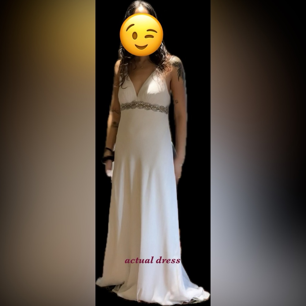 DB Studios Sheath Wedding White Formal Size 10 EUC